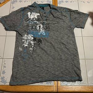 Modern culture T-shirt with a unit for it good and other writing